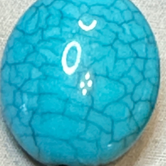 2/$20 Gold Tone Howlite & leather dangle drop earrings w/tassels light weight - Picture 10 of 11